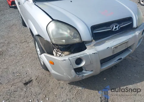 2005 Hyundai Tucson Gl z USA, uszkodzony, nr VIN KM8JM12B25U149258